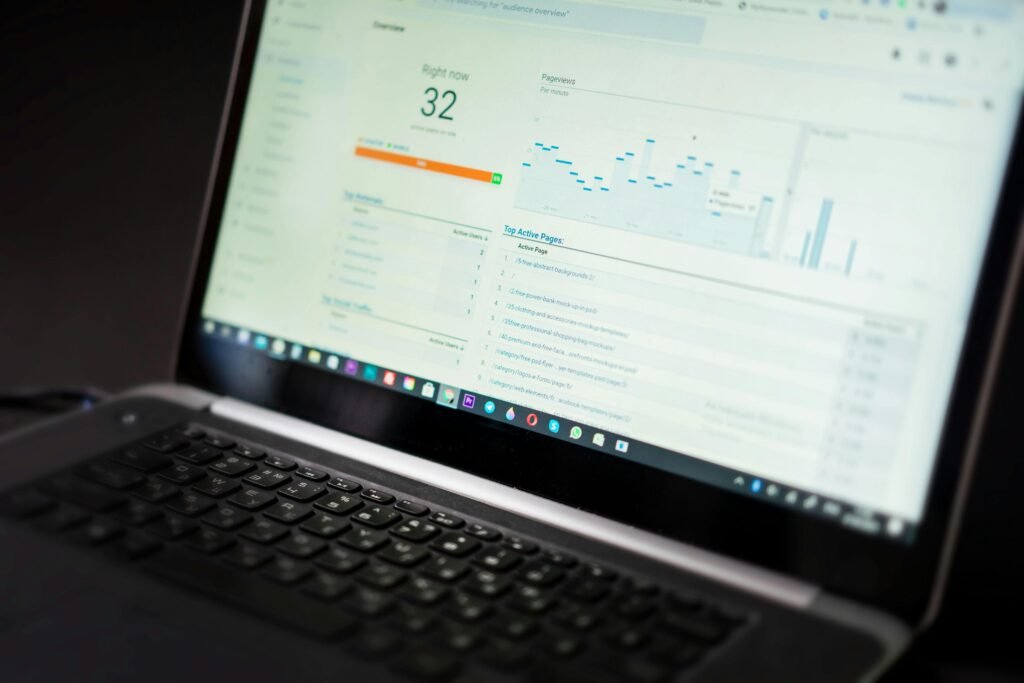 Monitoring backlinks on a laptop.